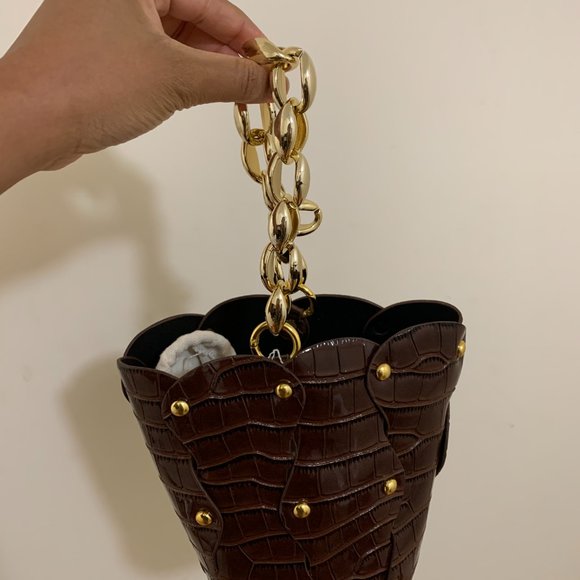 brown leather bucket bag - Picture 2 of 2